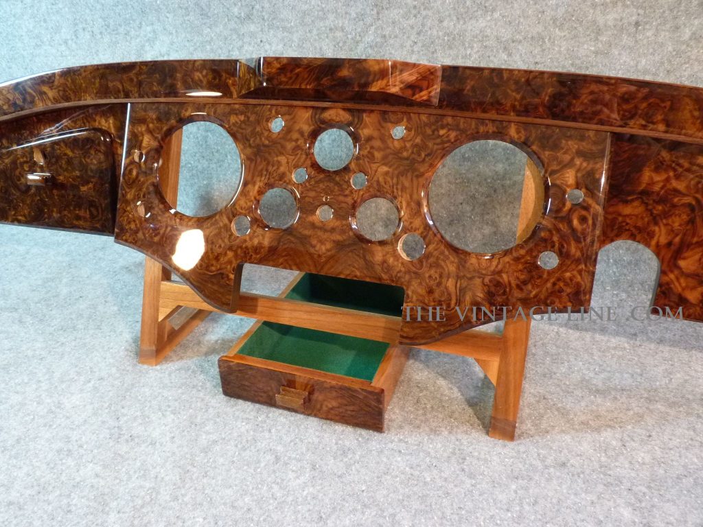 Jaguar XK 120 RHD dash burr wood veneer